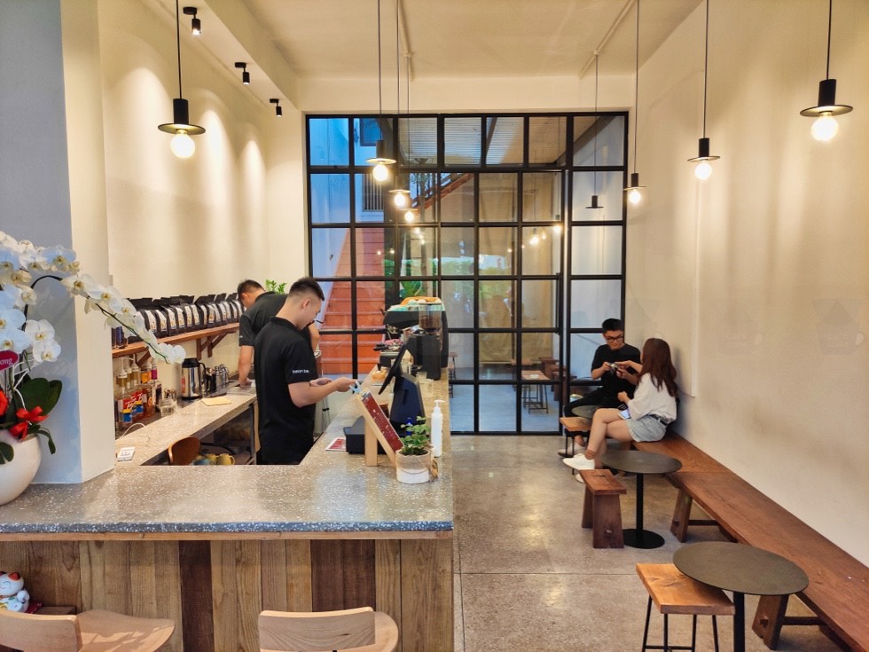 Bean Box Coffee Cafe Scene